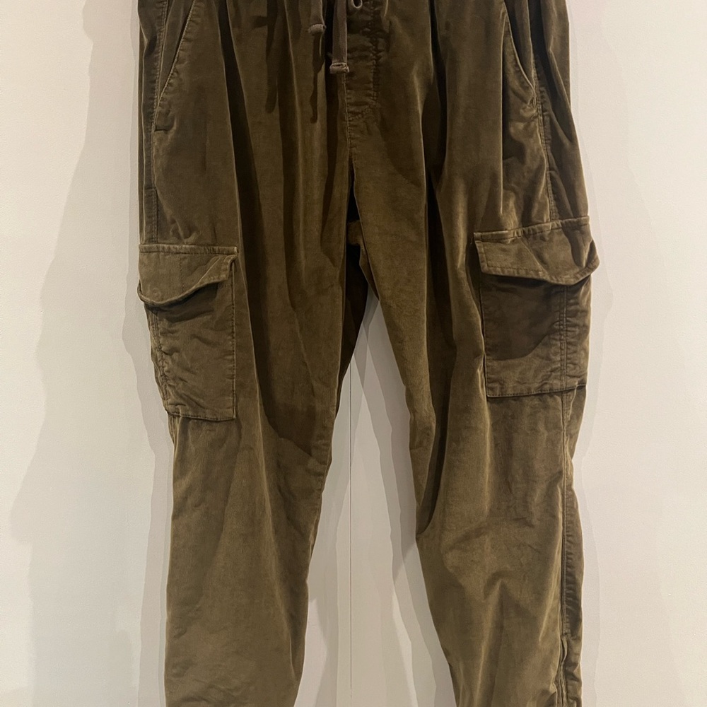 Sanctuary Women's Olive corduroy/velvet Cargo Pants